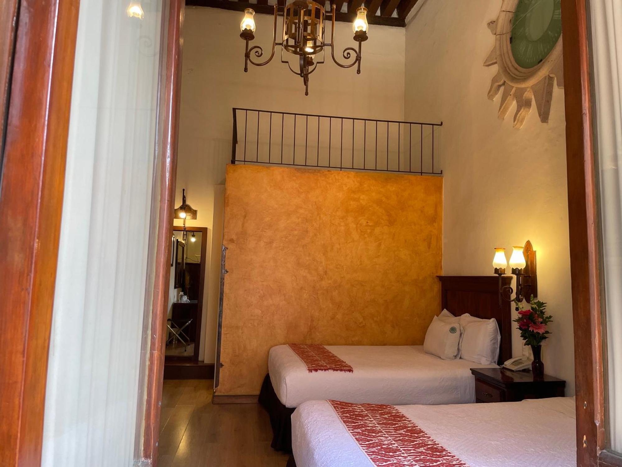 Hotel Historia Morelia Exteriör bild